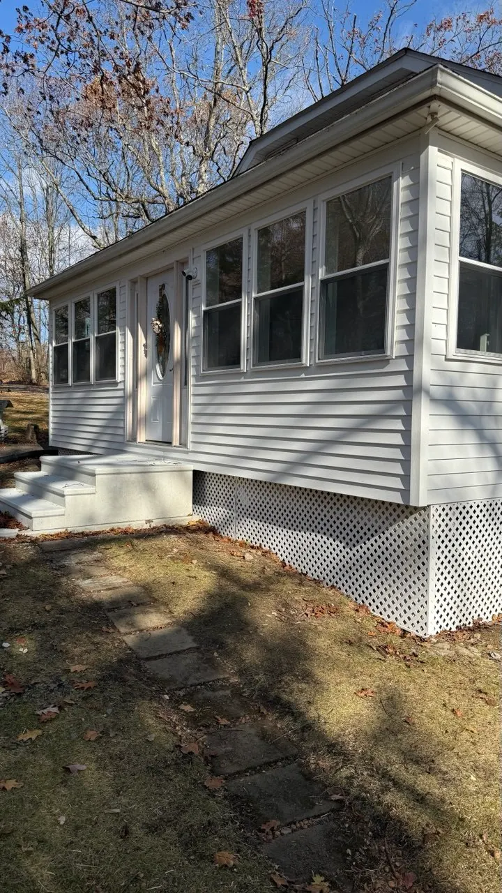 Screen enclosure install